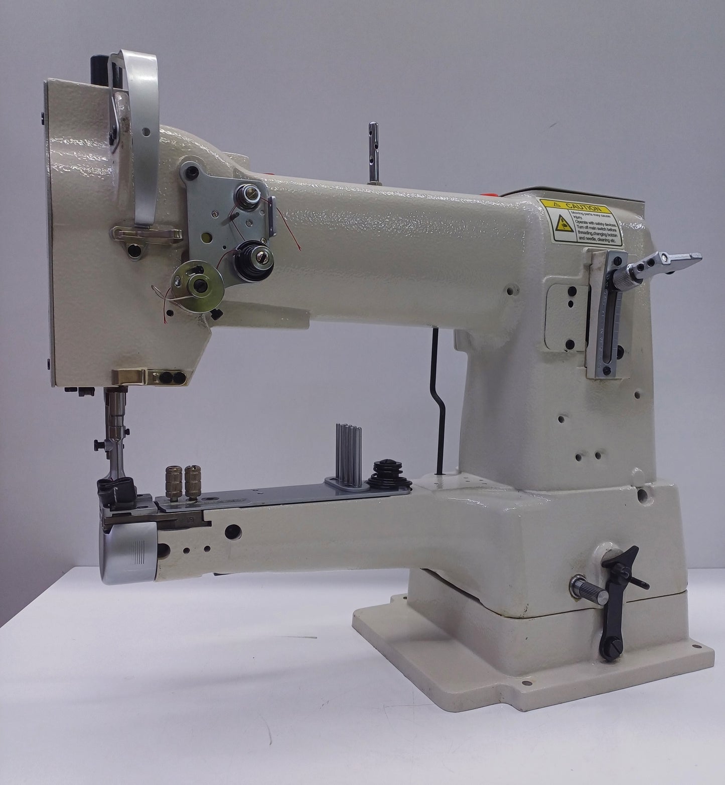 335 Cylinderbed Sewing machine