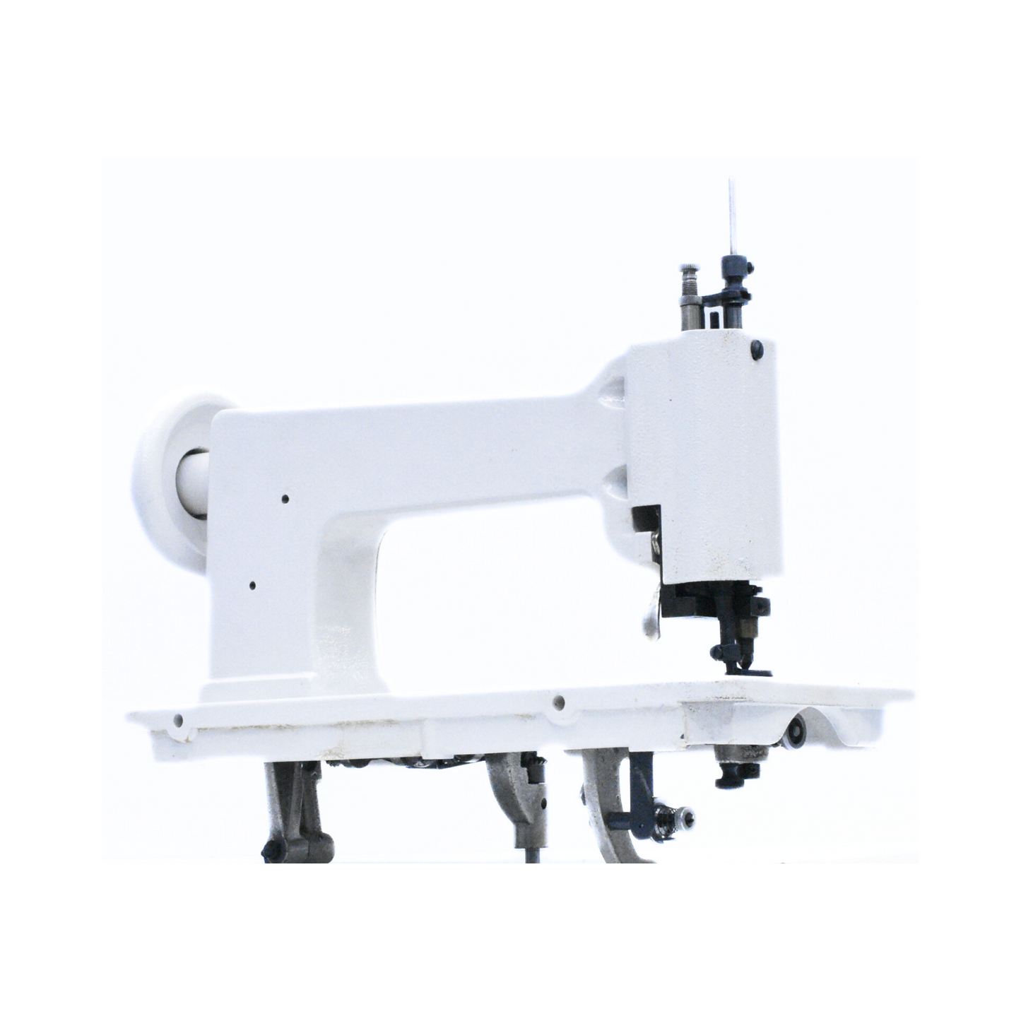 Treasure Ari vintage sewing machine
