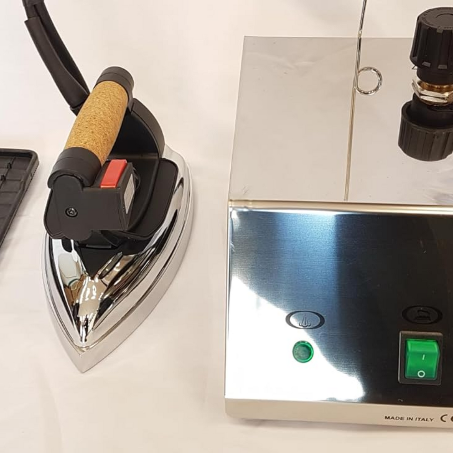 Batistella diana - Steam iron - Multi color - Top view