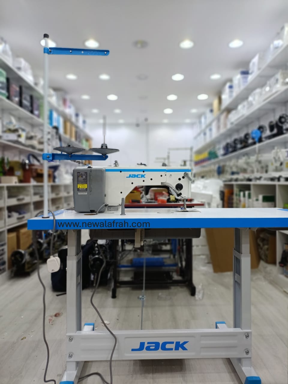 Jack A5E-A Automatic Drop Feed Lockstitch Sewing Machine (Complete Set) - NEW AL AFRAH