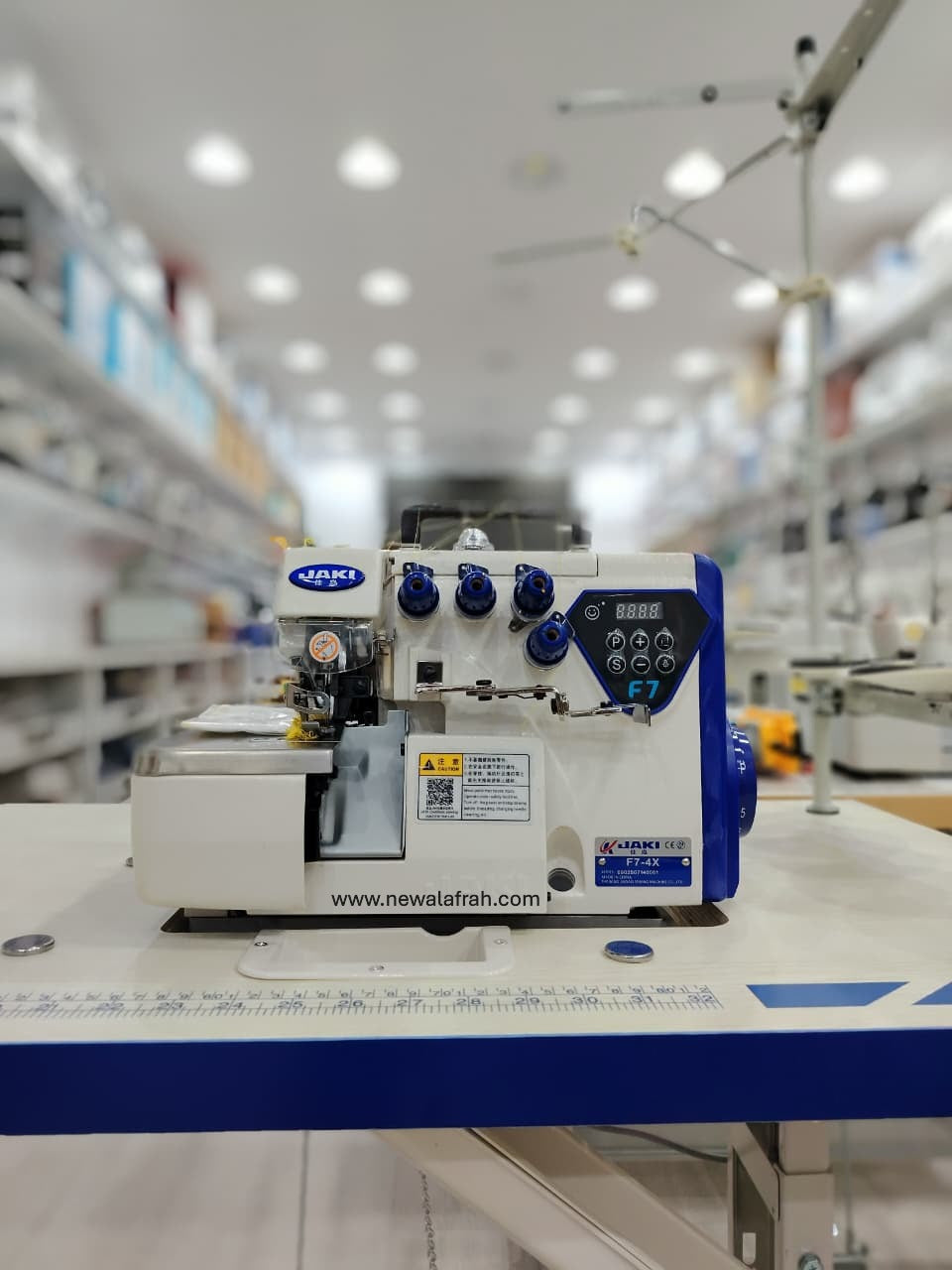 JAKI F7-4x 2 NEEDLE 4 THREAD OVERLOCK COMPLETE SET WITH DIRECT