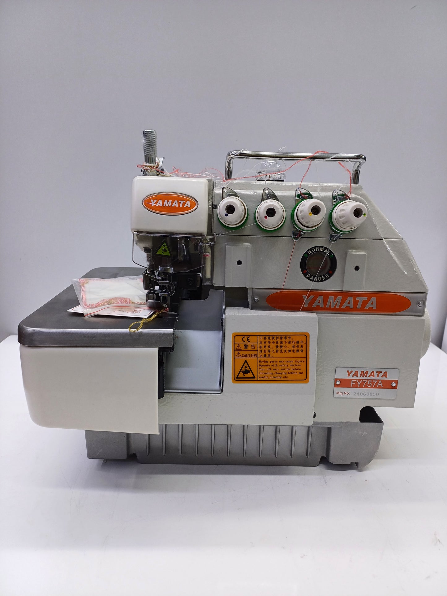 Yamata 757A Overlock