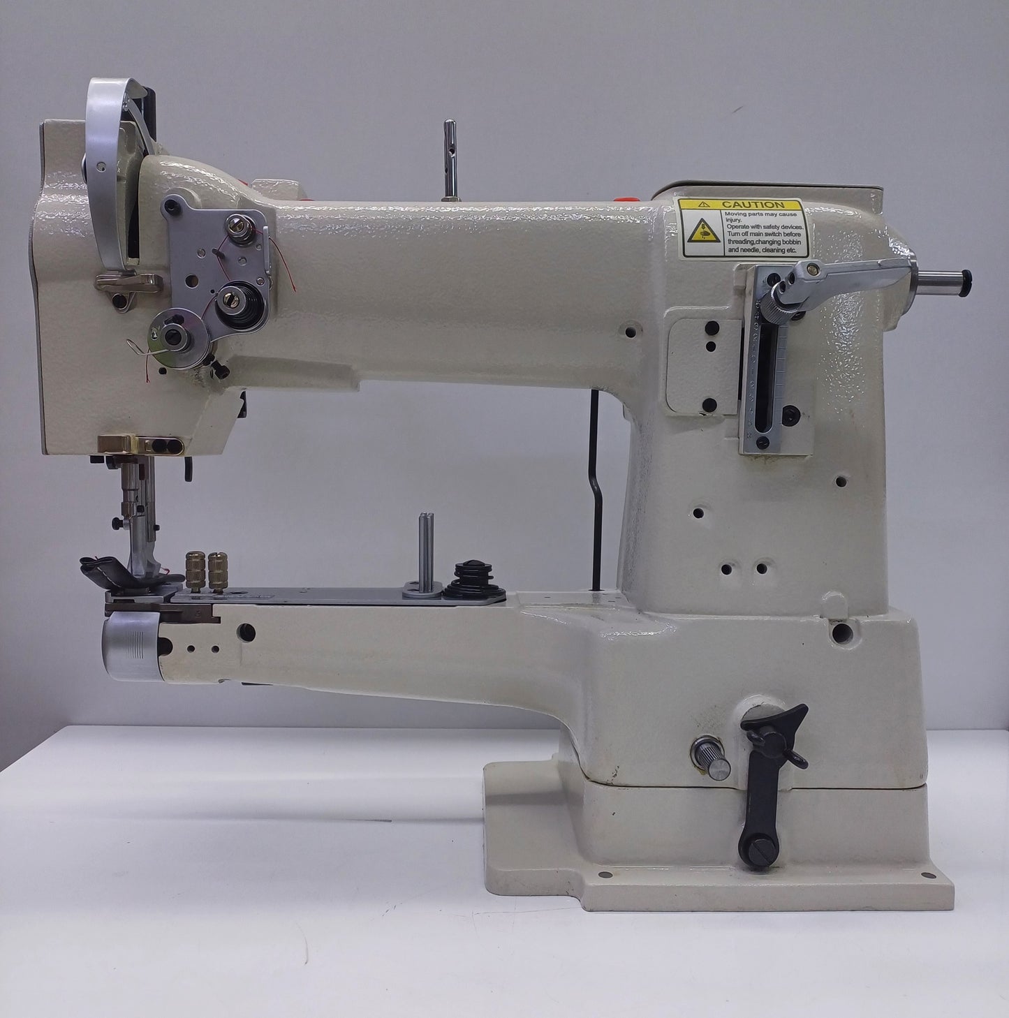 335 Cylinderbed Sewing machine