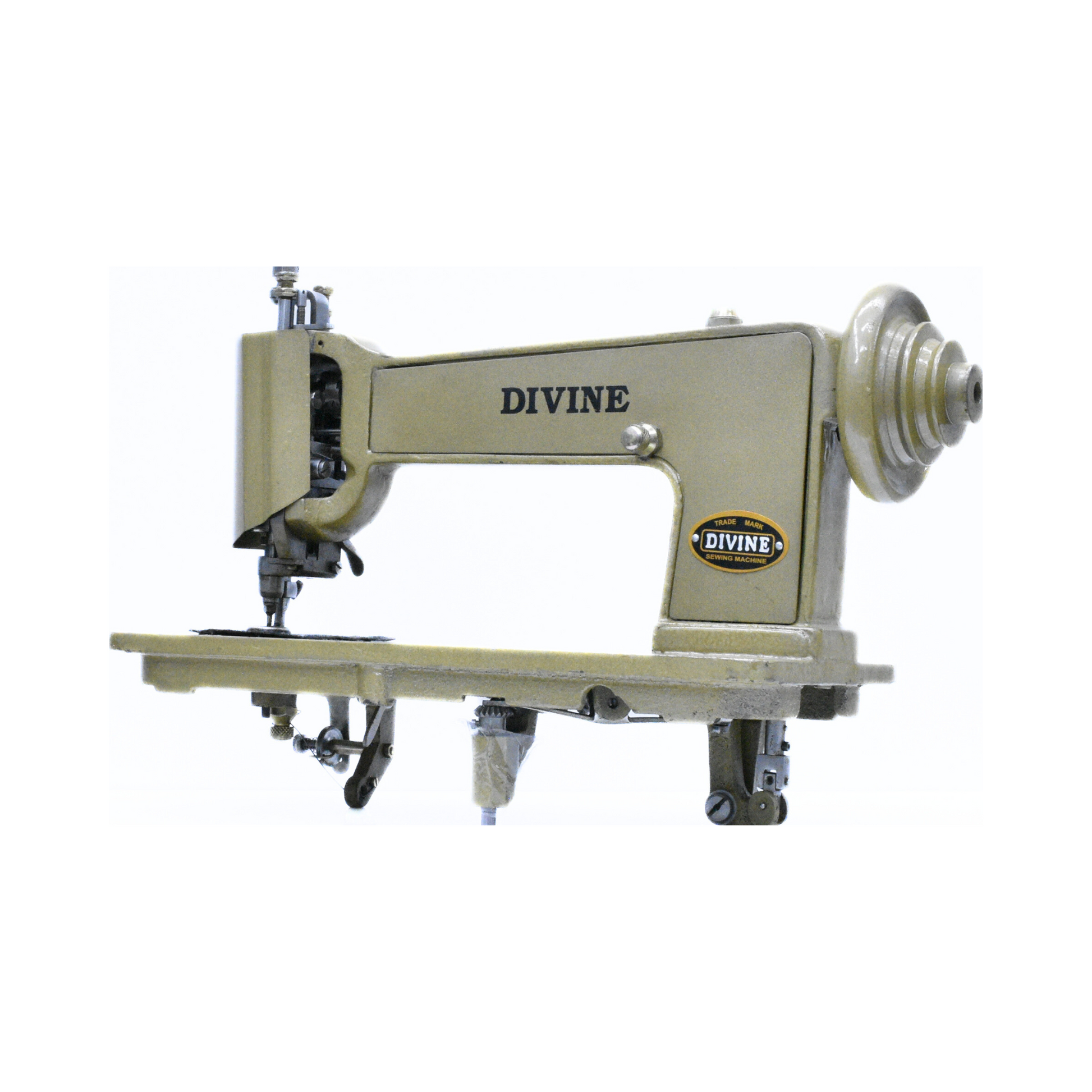 Divine Chain stitch machine - Sewing machine - Brown - Front view