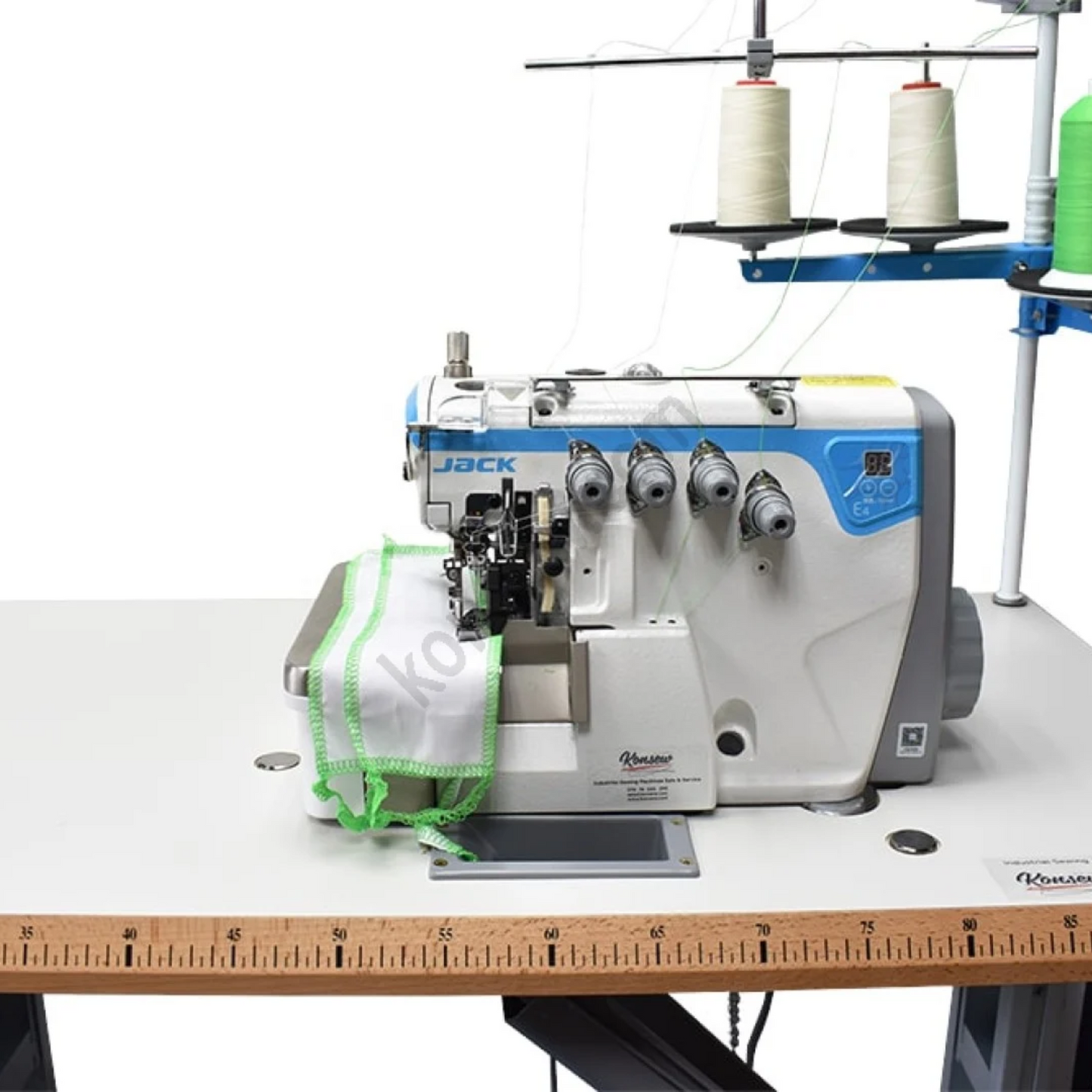 Jack E4 4 thread overlock sewing machine (direct drive) - Multi color - Front view