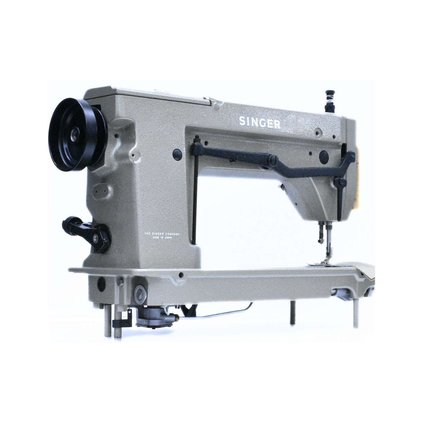 Singer 591 D300 sewing machine
