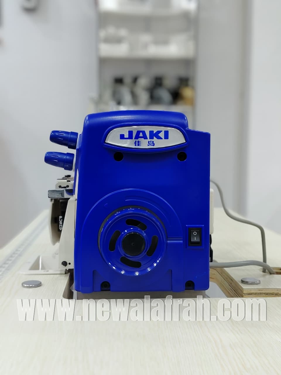 JAKI F7-4x  2 NEEDLE 4 THREAD OVERLOCK COMPLETE SET WITH DIRECT DRIVE MOTOR AND TABLE STAND - NEW AL AFRAH