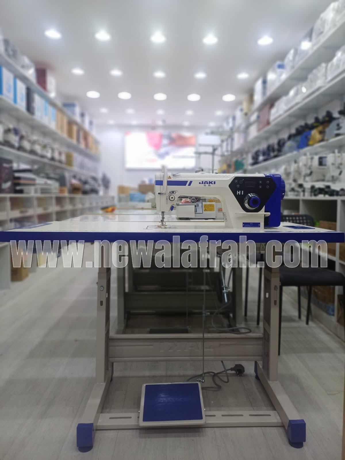 JAKI H1 - 1 NEEDLE LOCKSTITCH MACHINE COMPLETE SET WITH DIRECT DRIVE MOTOR AND TABLE STAND - NEW AL AFRAH