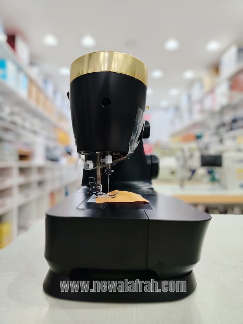 SINGER HD500 CLASSIC - HEAVY DUTY SEWING MACHINE - NEW AL AFRAH