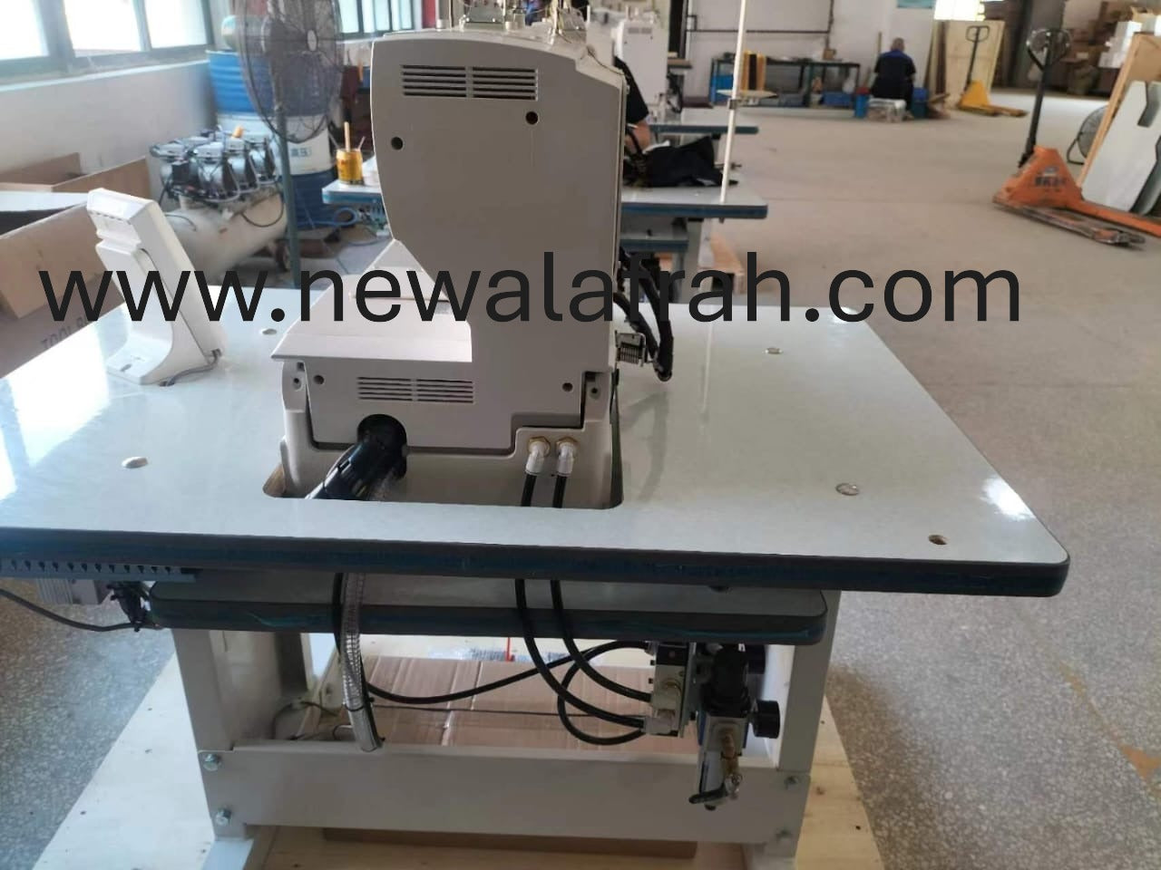 LAIBA LB 9820 ELECTRONIC EYELET BUTTON HOLE MACHINE - NEW AL AFRAH