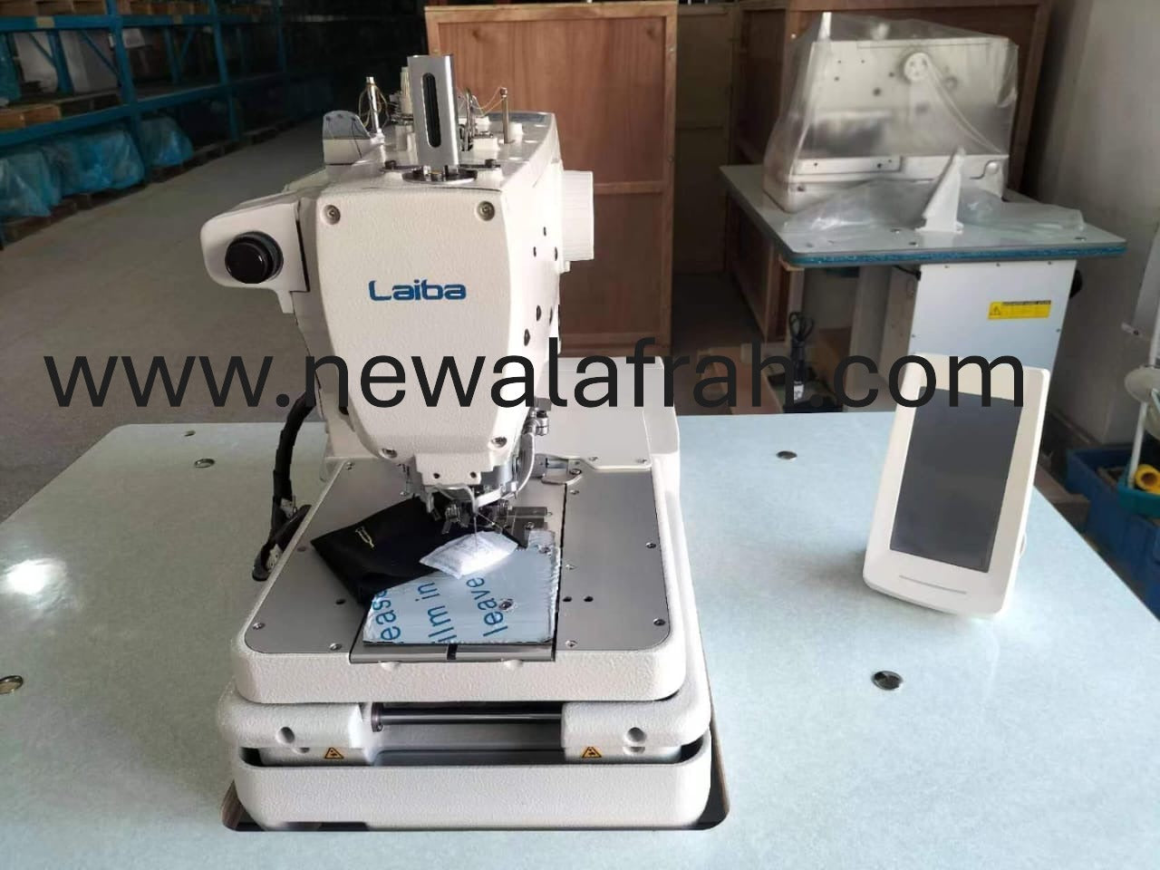 LAIBA LB 9820 ELECTRONIC EYELET BUTTON HOLE MACHINE - NEW AL AFRAH
