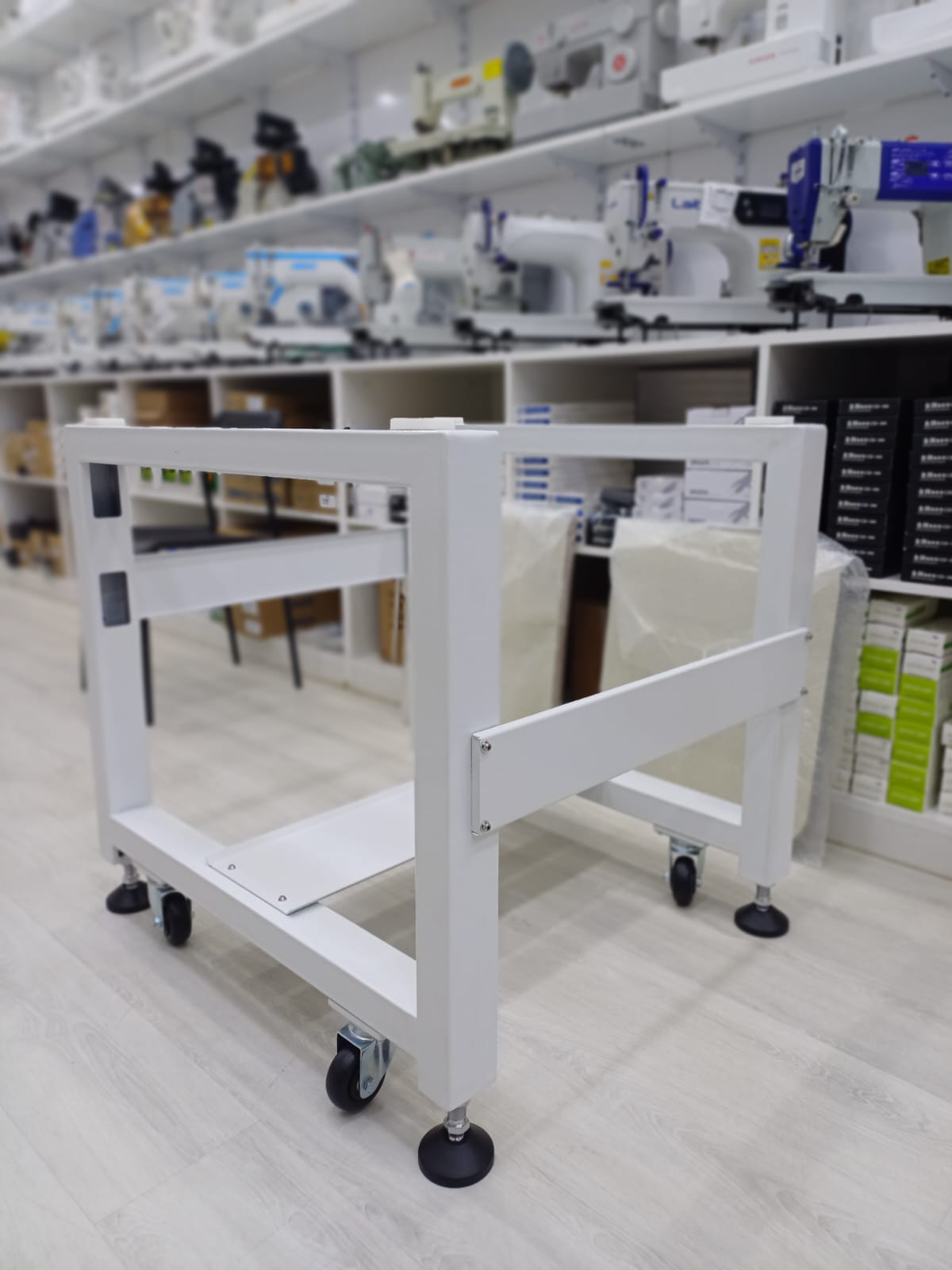 Juli 1201 - 12 needle, 12 thread , Single Head Embroidery Machine with Movable Stand