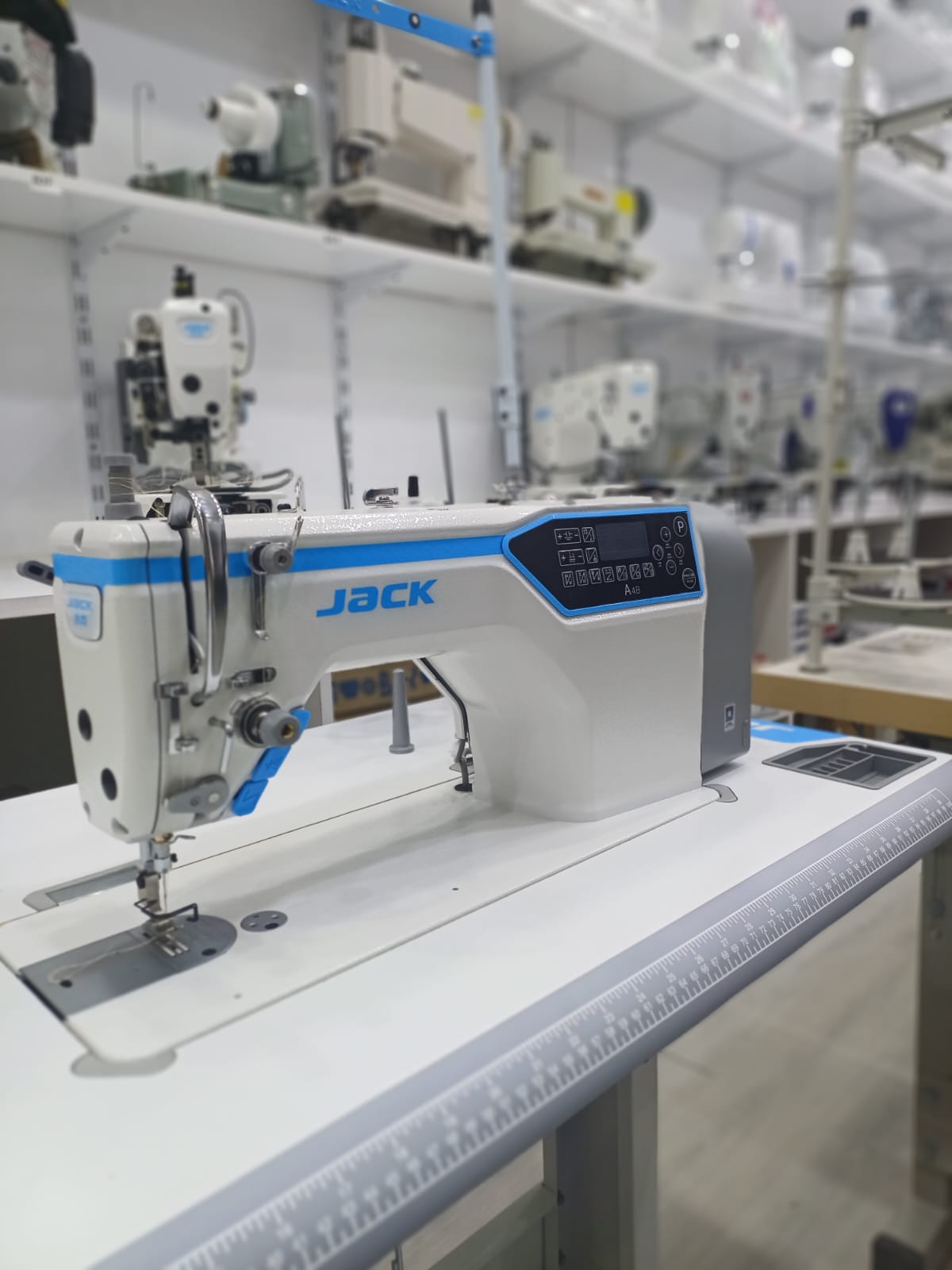 Jack A4B - C four functions stepping motor controlled computerized lockstitch machine