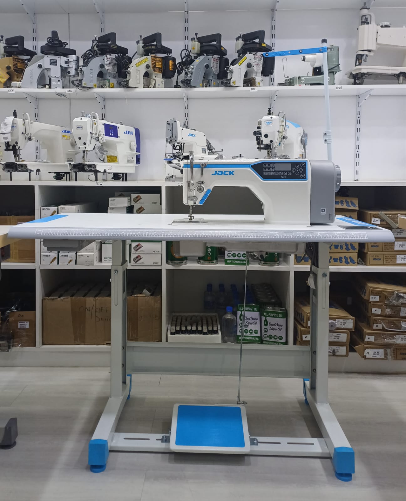 Jack A4B - C four functions stepping motor controlled computerized lockstitch machine