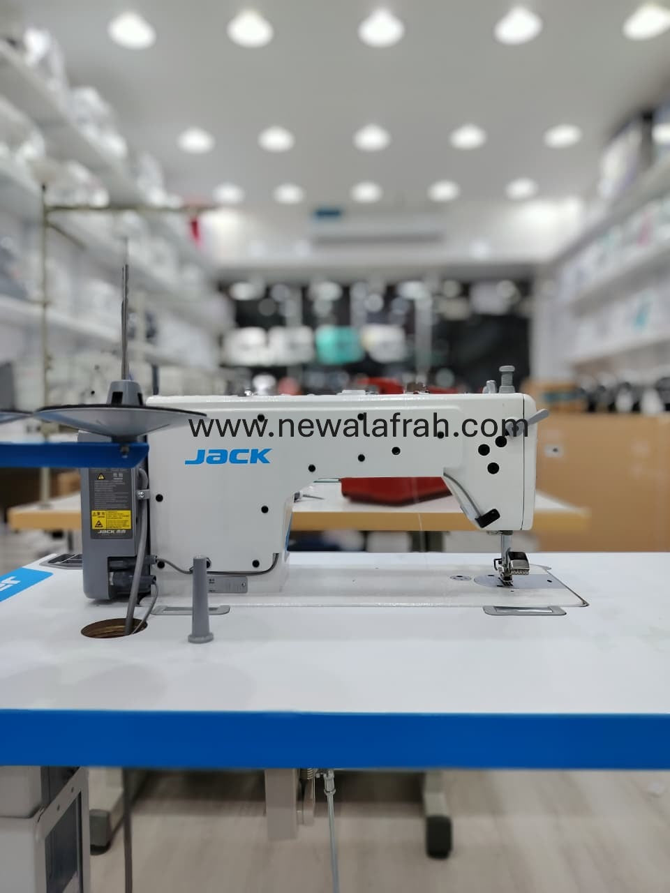 Jack F6 sewing machine - NEW AL AFRAH