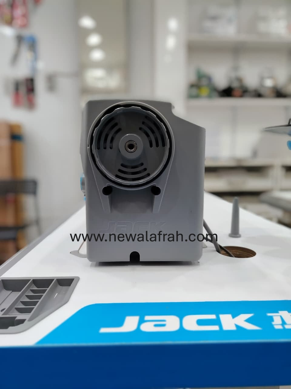 Jack F6 sewing machine - NEW AL AFRAH